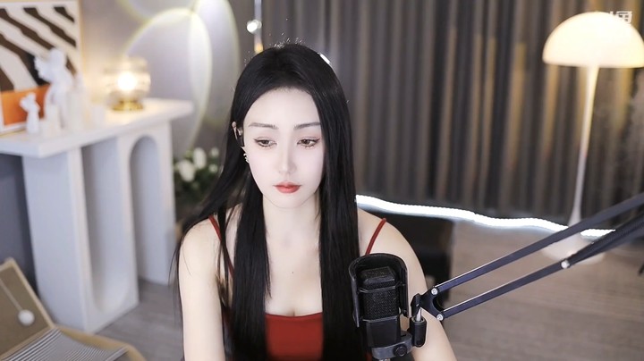 夏雪晴美女小姐姐今天红色衣服好看