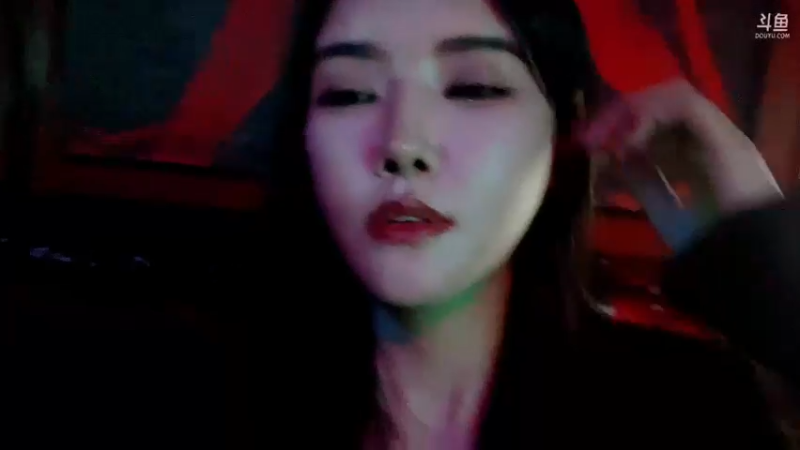 【2022-10-09 23点场】南波儿大魔王丶：杭州户外开始啦