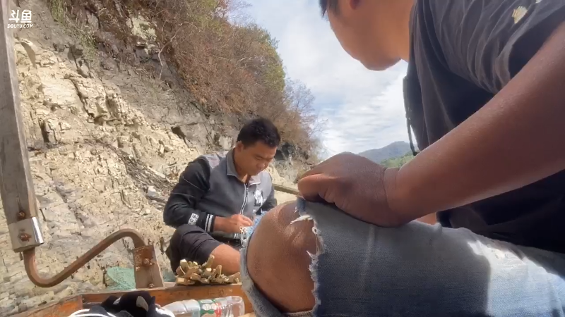 我在斗鱼看魅力生活i直播户外