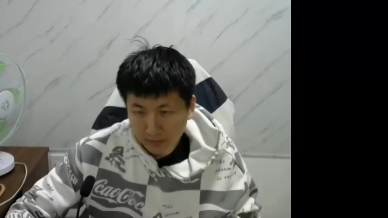 【2022-10-11 20点场】解说小狼：小狼：大家每时每刻都开心