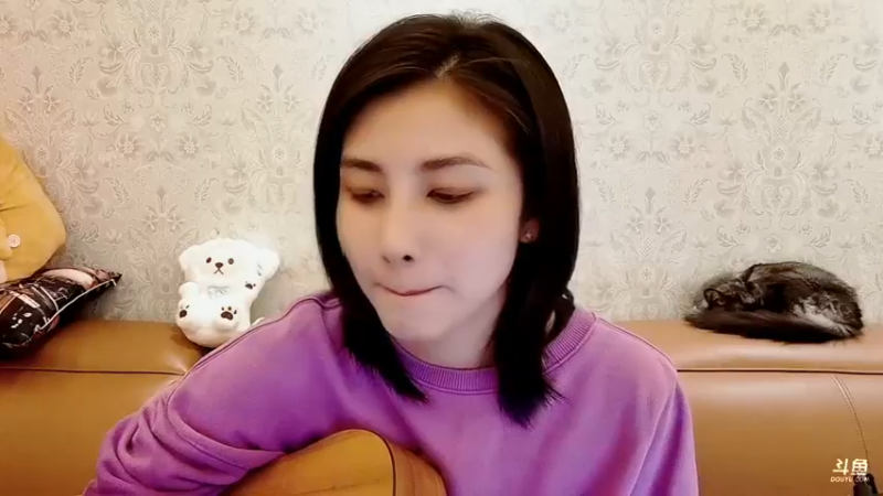 【2022-10-11 21点场】我是唐菲：冬天要来啦