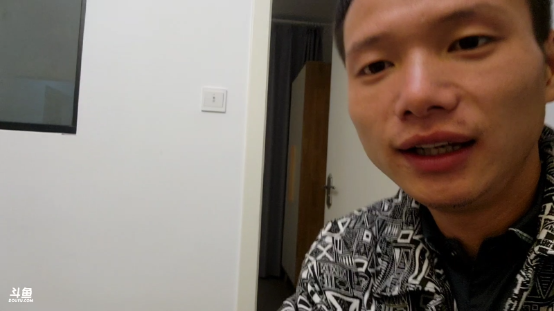 【户外】叶子户外的精彩时刻 20221012 00点场