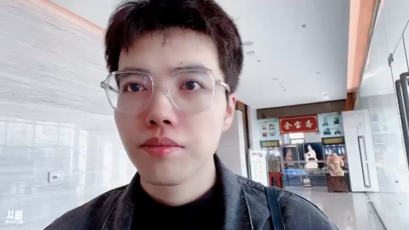【2022-10-12 15点场】南波儿大魔王丶：来了来了爸爸们