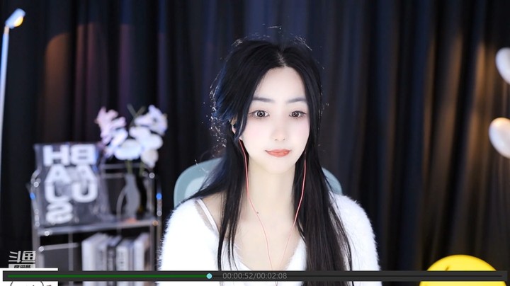 安静的美女小姐姐一大早直播好可爱