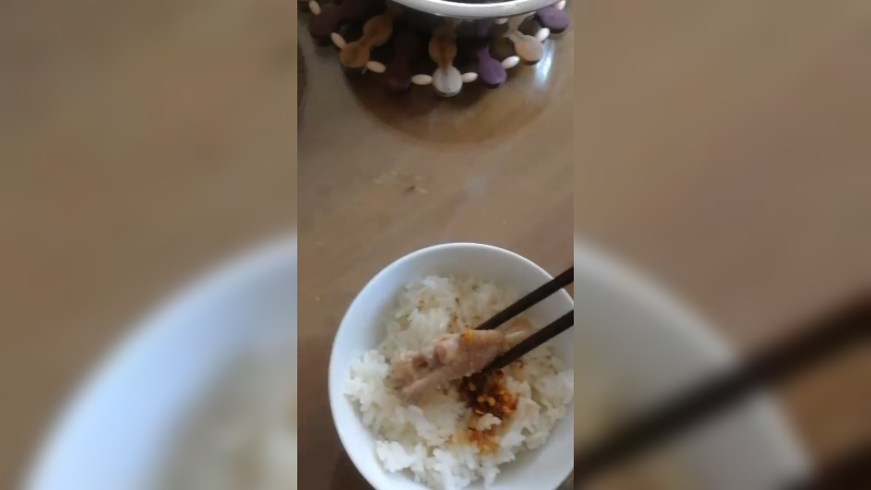 午餐娱乐一下