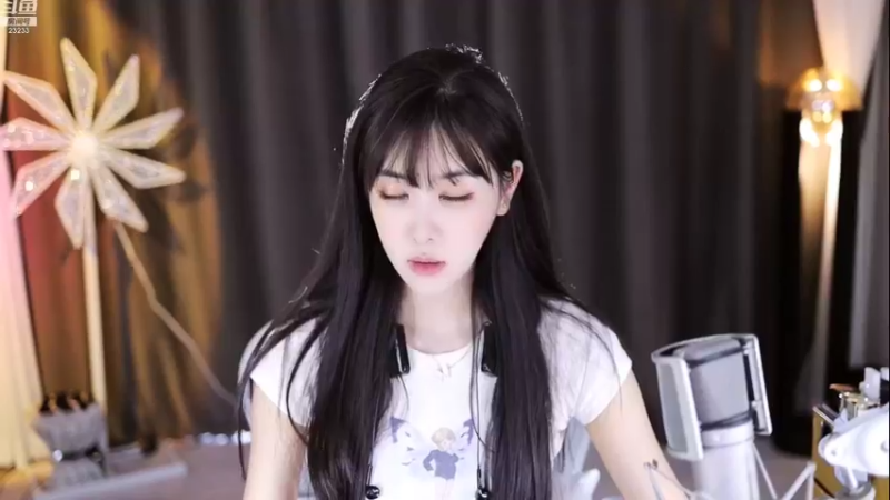 【2022-10-17 14点场】喵小莎：恭喜歌神上总榜！！感谢感谢！！！