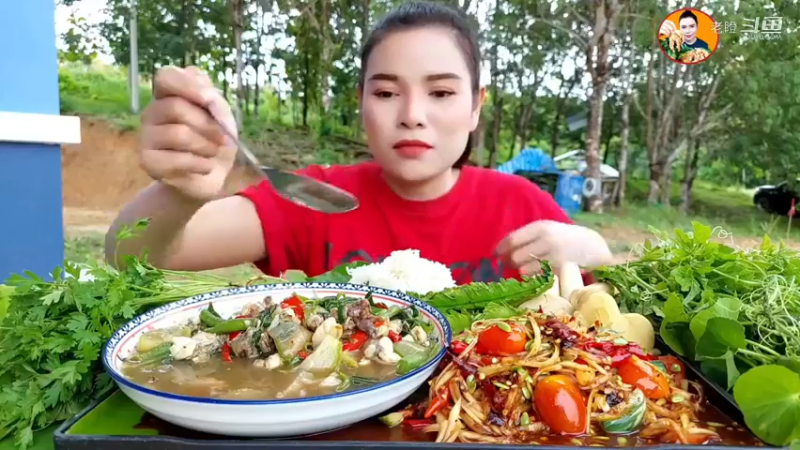 泰国吃播沙拉姐_凉拌木瓜沙拉