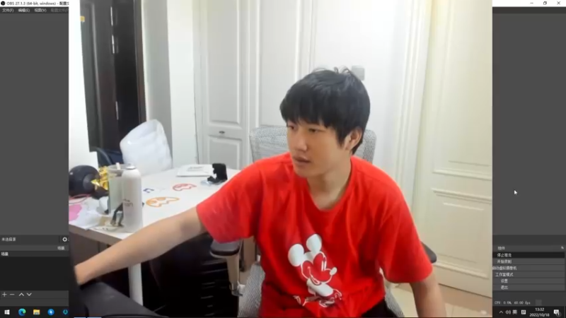 【2022-10-18 13点场】yjjimpaopao：这个是个扔石头的老鼠