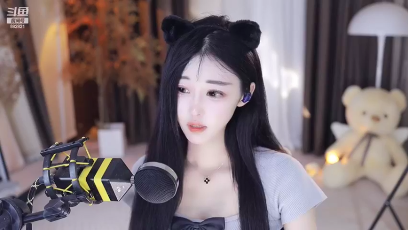 【2022-10-18 18点场】苏小懒38D：❤呆萌小懒妹~~