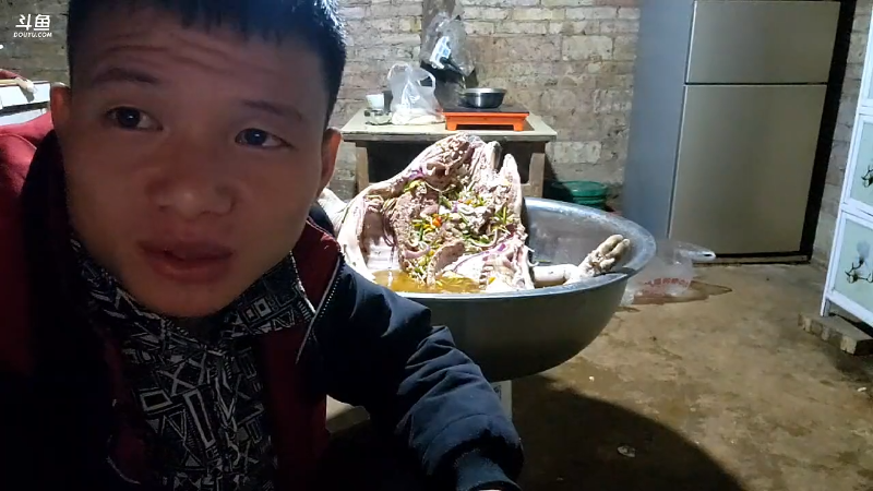 【户外】叶子户外的精彩时刻 20221021 00点场