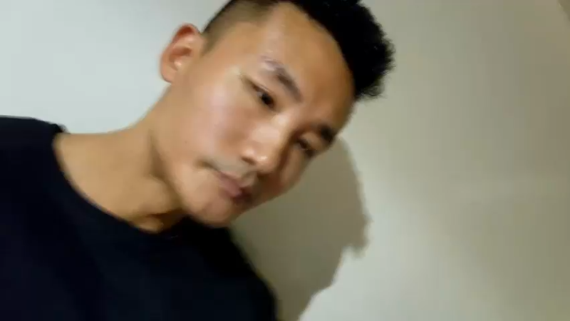 【2022-10-21 17点场】黑人毅：晚上来个女孩健身