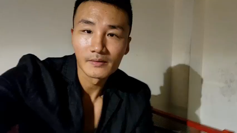 【2022-10-22 18点场】黑人毅：晚上8点红绿毛世纪拳赛
