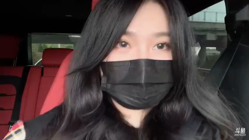 【2022-10-25 12点场】一条小团团OvO：社恐接机时间