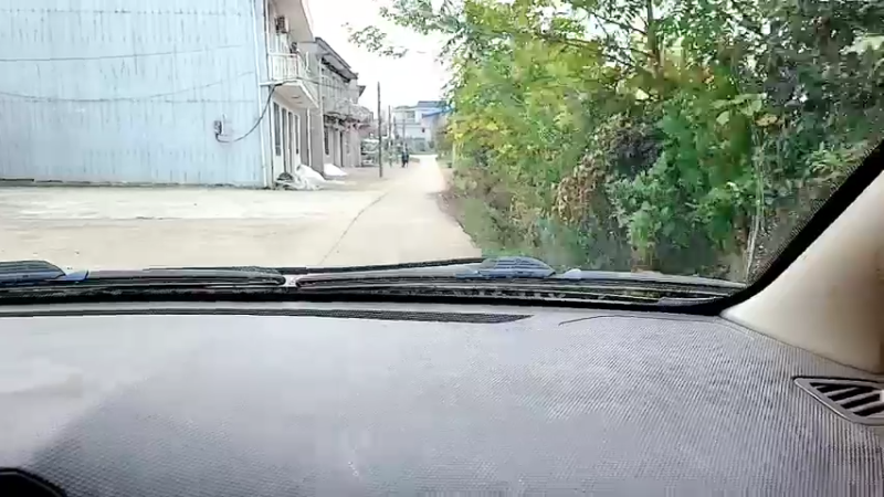 【2022-10-25 10点场】洪湖小肖：稻城返成都，今天燕窝台