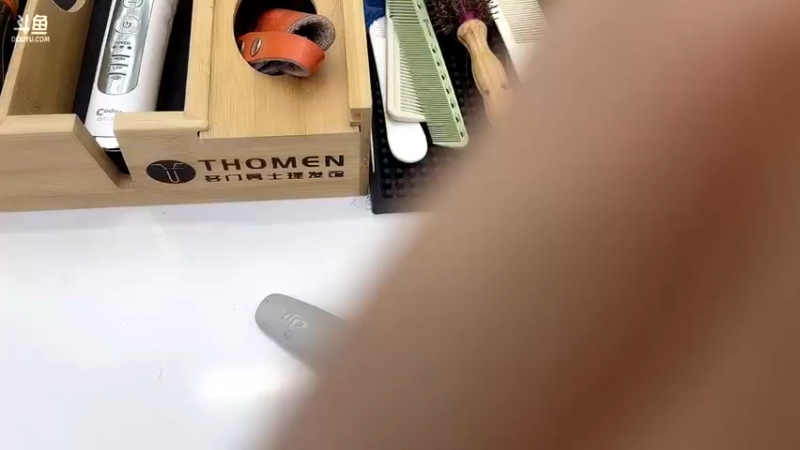 【2022-10-26 12点场】别问问就黑皮：12点 直播昂～