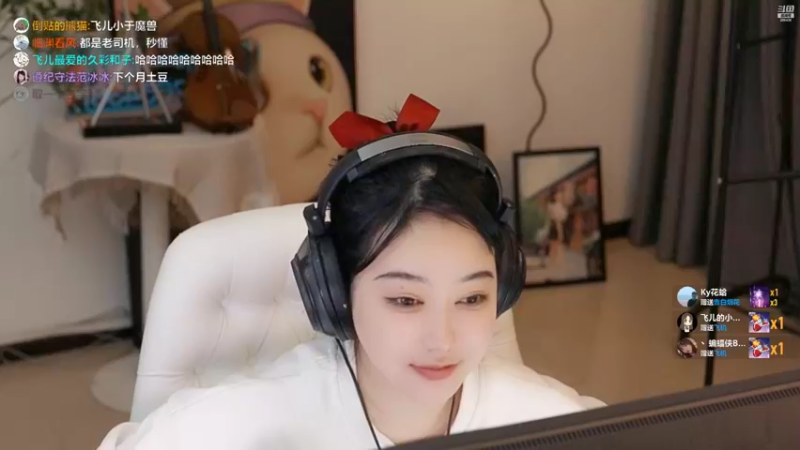 【2022-10-26 23点场】刘飞儿faye：飞儿  游戏少女