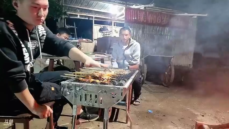 【2022-10-28 18点场】川味箩卜：757六周年快乐~