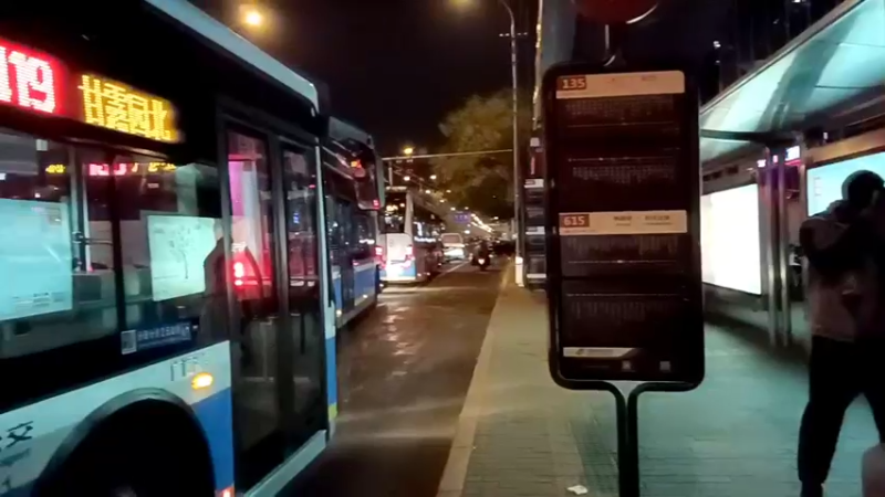 【2022-10-27 19点场】o北京老王o：京城户外。