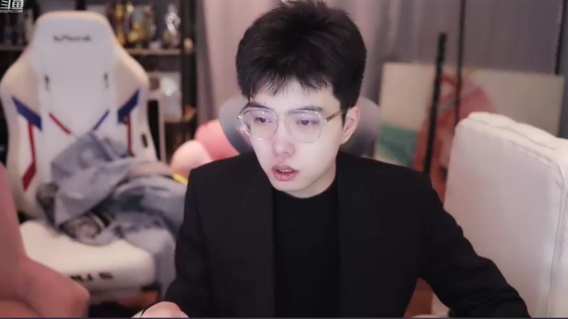 【2022-10-29 15点场】南波儿大魔王丶：天青色等烟雨，而我在~