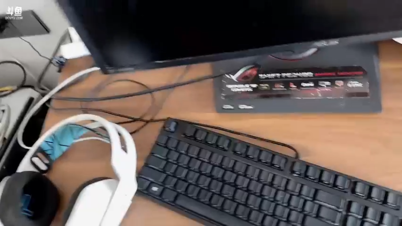 【2022-10-30 16点场】yjjimpaopao：回揭阳，休息一天