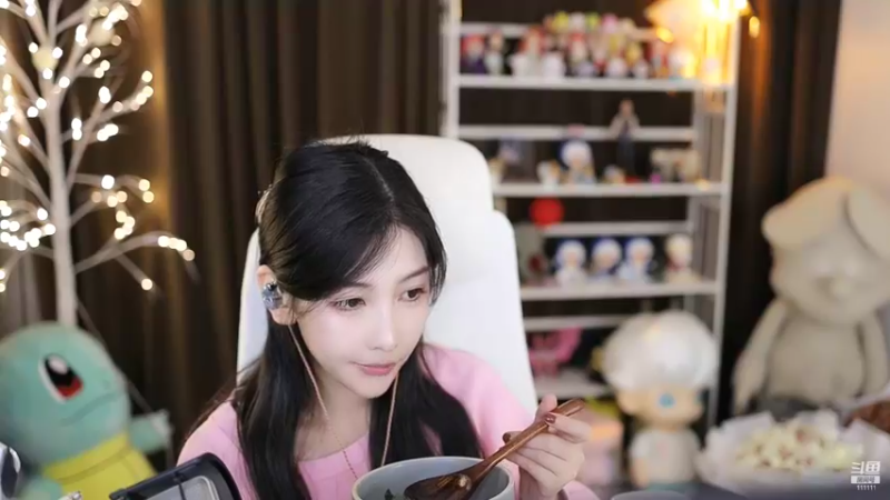 【2022-10-30 20点场】叶知秋Vanessa：秋：黄金双倍 红BUFF上身