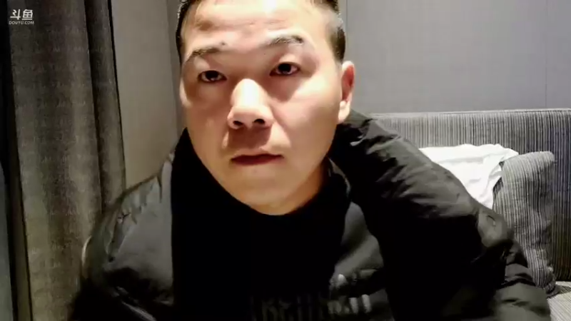 【2022-10-30 00点场】洪湖小肖：15点半左右上线