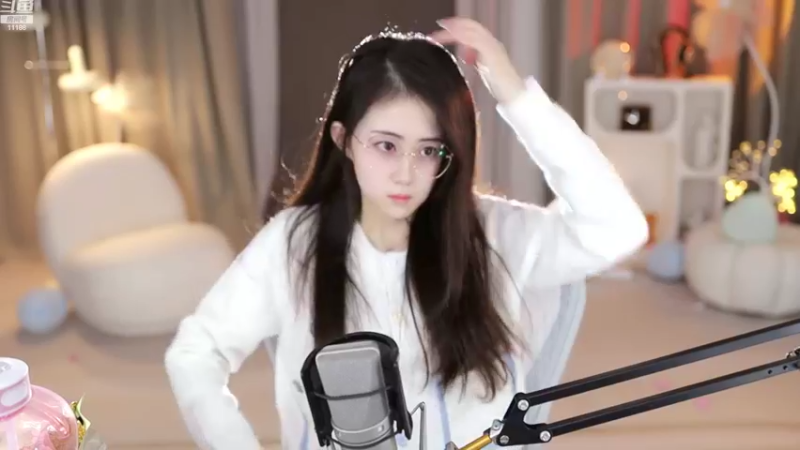 【2022-10-30 22点场】阿梨small：柔弱不能自理美少女阿梨