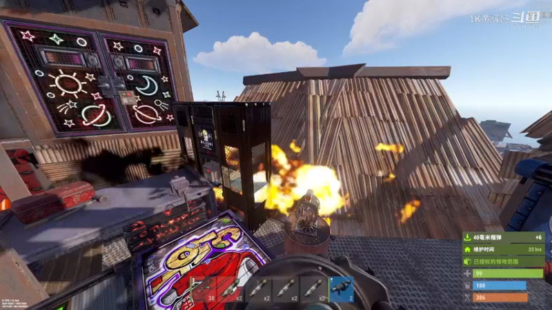 守家视角 沙漠社区老外放狠话 让我们别睡觉！