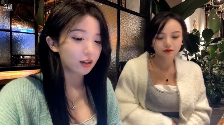 呆妹终于帮大家完成了一件事，洛丽塔真可爱啊