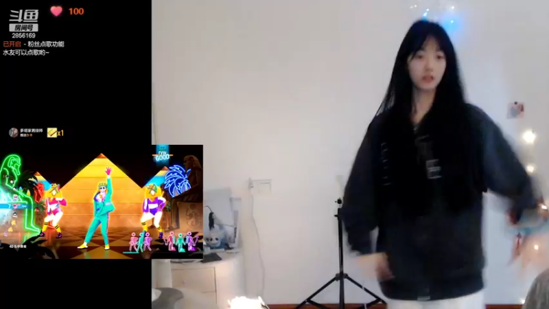 【2022-11-01 19点场】很嗯的雨薇：饱雨薇：11111