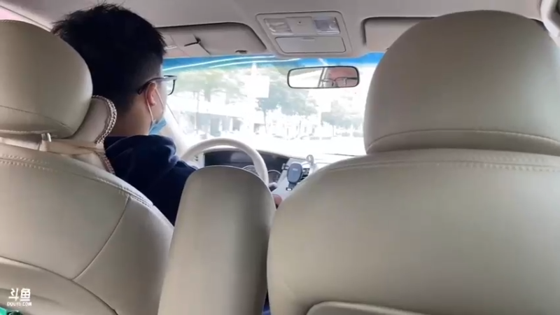 【2022-11-03 13点场】yjjimpaopao：这个天气，那就钓鱼