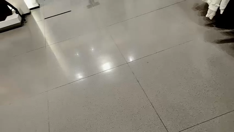 【2022-11-02 15点场】别问问就黑皮：【小奶团】下午播户外～