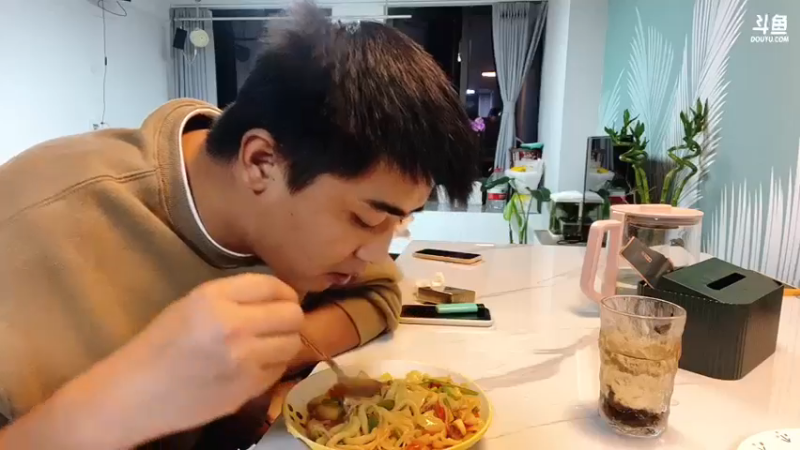 【2022-11-03 02点场】主播阿郎：三十而立哟生日快乐