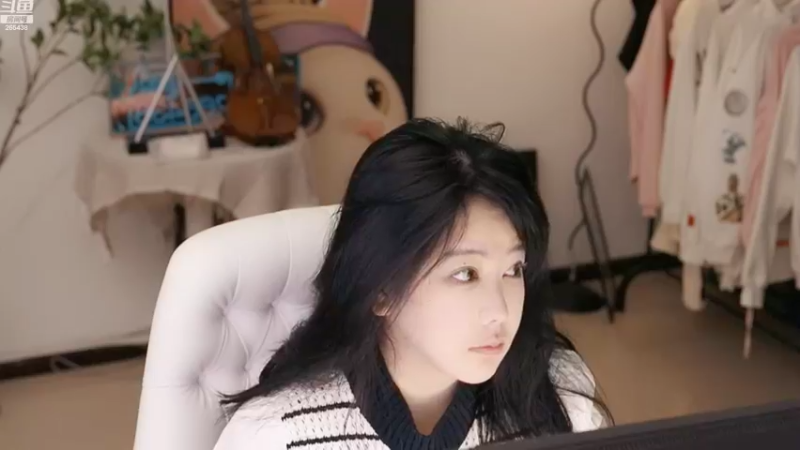 【2022-11-03 20点场】刘飞儿faye：飞儿  游戏少女