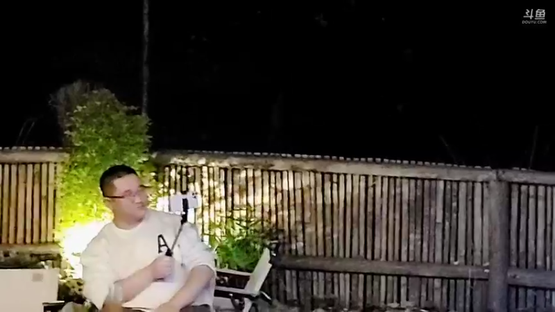 【2022-11-04 00点场】洪湖小肖：一个666卡粉丝牌（黄山）