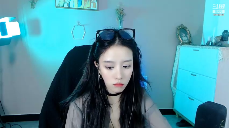 【2022-11-05 22点场】唐6儿：【小奶团】霸道总裁6 都得听我的