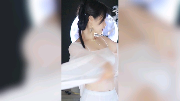 山有木兮木有枝