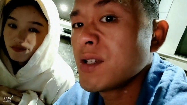 肖哥不在，美女不认识大哥，大哥说我上过房管啊