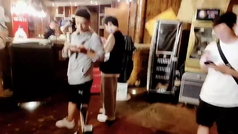 【2022-11-08 19点场】旭旭宝宝：奔跑吧！主播  14:30开场