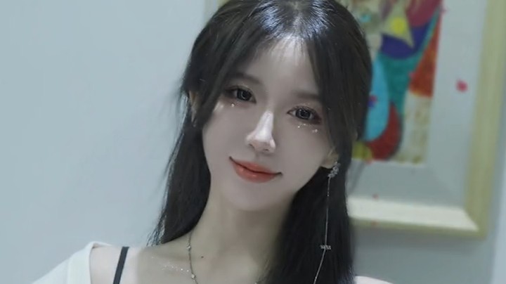 家人们 下次穿什么走线下可以显得独特一点