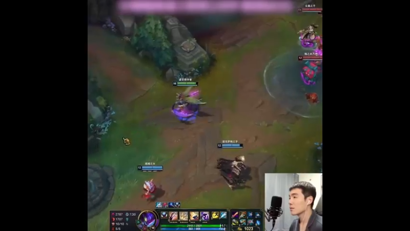 《漂 移 滑 铲》