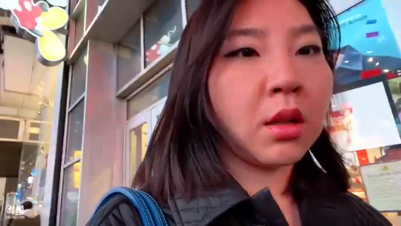 【2022-11-10 10点场】高冷知性暖心囧：纽约街头户外！久违了