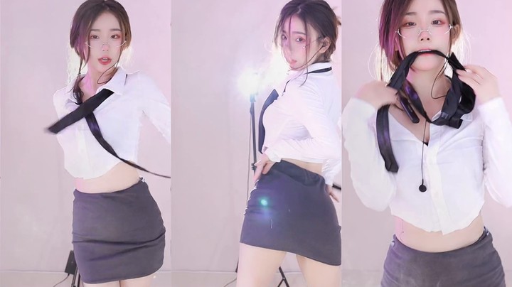 【熊小怡呀】11-09 本场人气值TOP1舞蹈