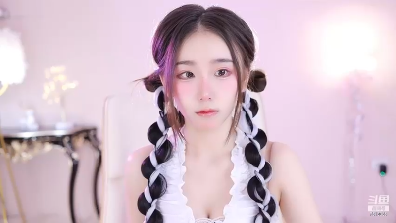 【2022-11-11 09点场】熊小怡呀：来了来了来了！！！