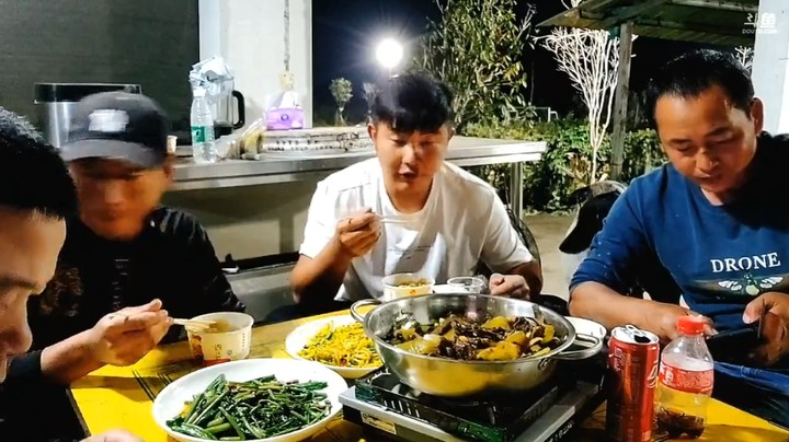 肖哥不在，今晚吃大餐，绿色健康啊