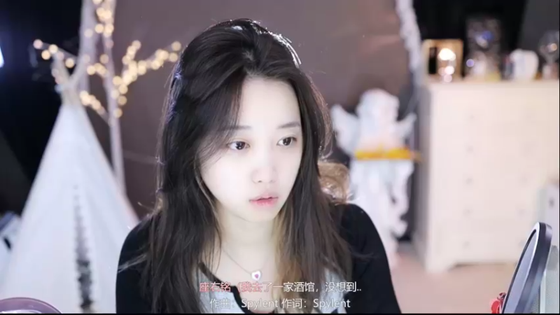 【2022-11-12 00点场】小肉球阿：爱笑的女孩运气不会差~~~