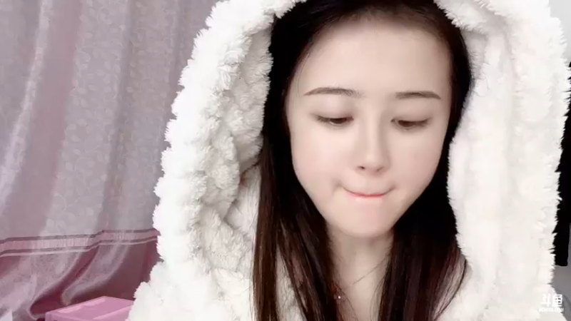 【2022-11-12 22点场】阿梨small：差不多收拾好啦，十点准时见！