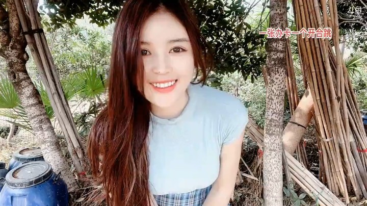 美女橙子快乐的直播又要结束了，曼瑶要来了