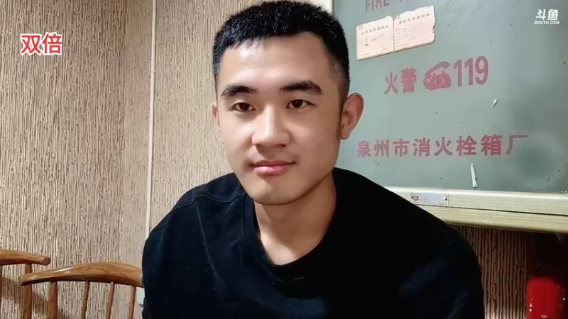 【2022-11-12 22点场】川味箩卜：今天是迈克尔.泰川