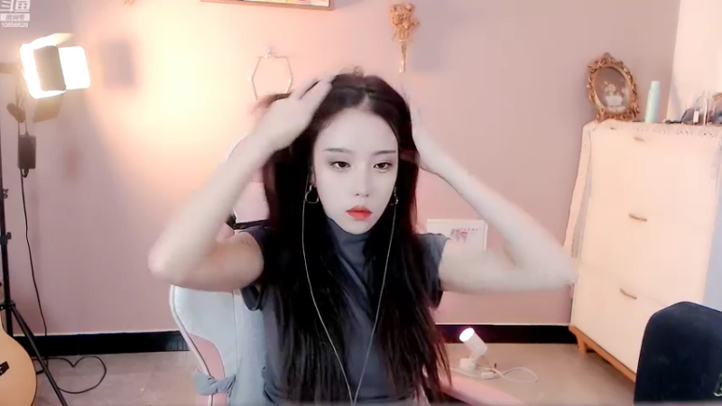 【2022-11-12 17点场】唐6儿：【小奶团】 呀呼呀呼